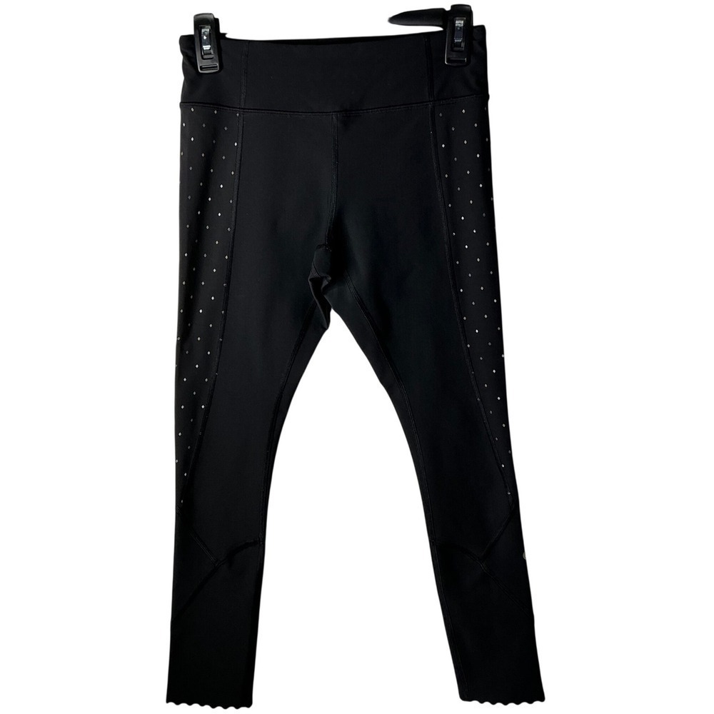 Lululemon Black Scalloped Hem Laser Cut Perforated Leggings Size 6 Crop Tights